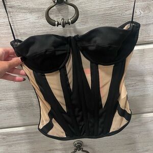 Edikted Strapless Top